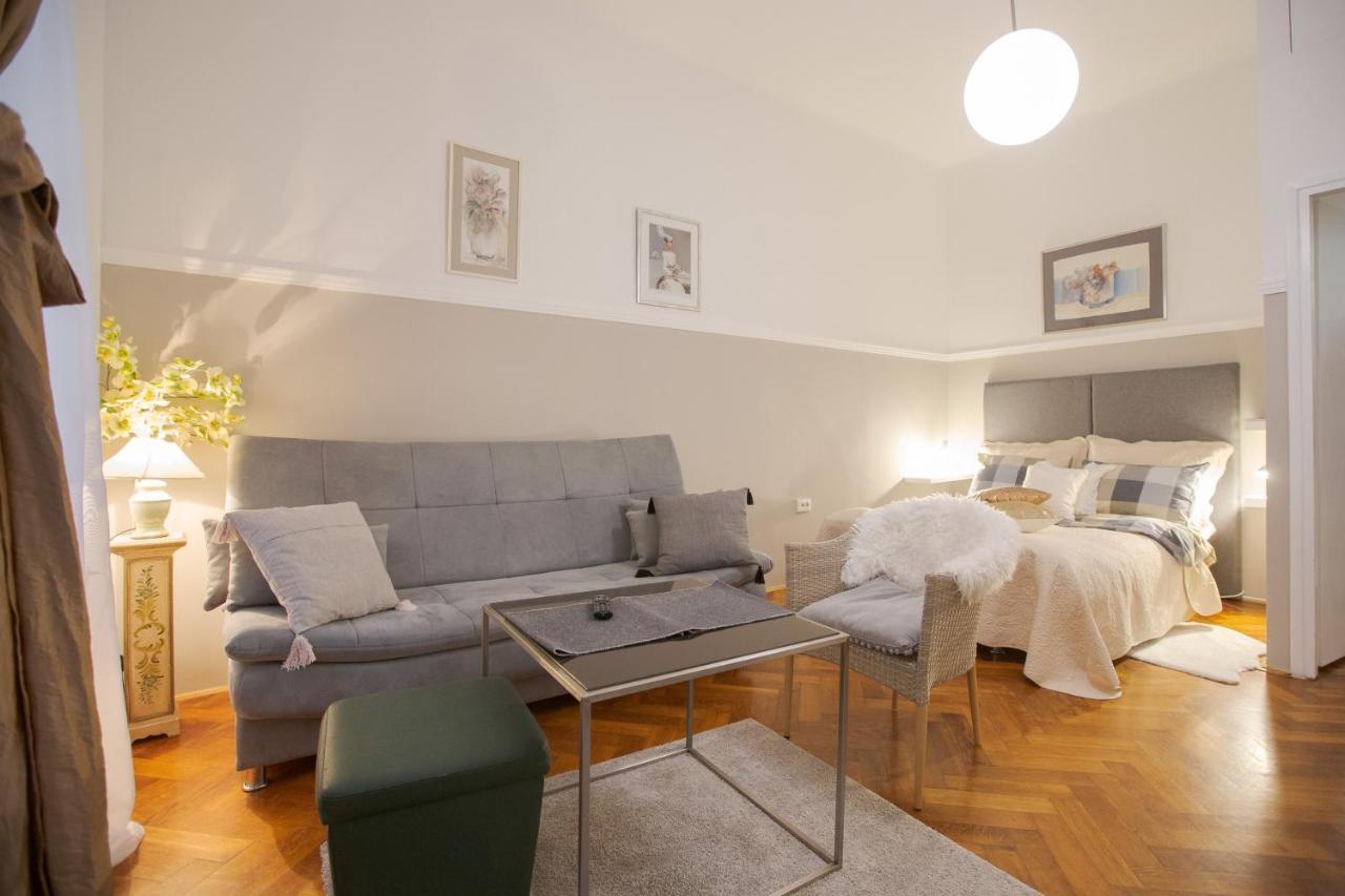 Apartman Manja Zagreb Exteriör bild