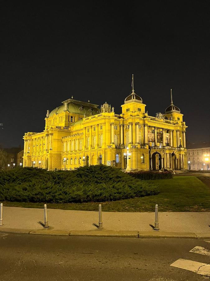 Apartman Manja Zagreb Exteriör bild